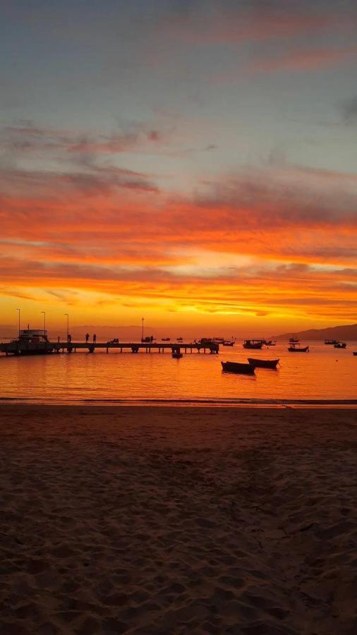 Casa Com Por Do Sol Em Canto Grande - Casa Beira Mar 邦比尼亚斯 外观 照片